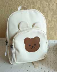 Дитячий рюкзак з ведмедиком