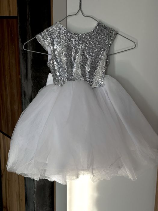 Плаття для дівчинки