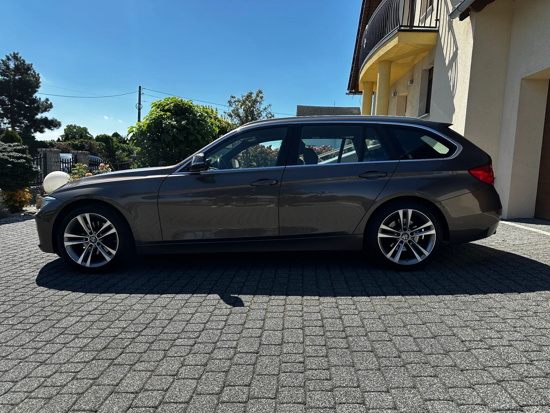 BMW Seria 3 wszyscy_asystenci*ACC*head_up*panorama*HARMAN_KARDON*KEYLESS*BEZWYPADK