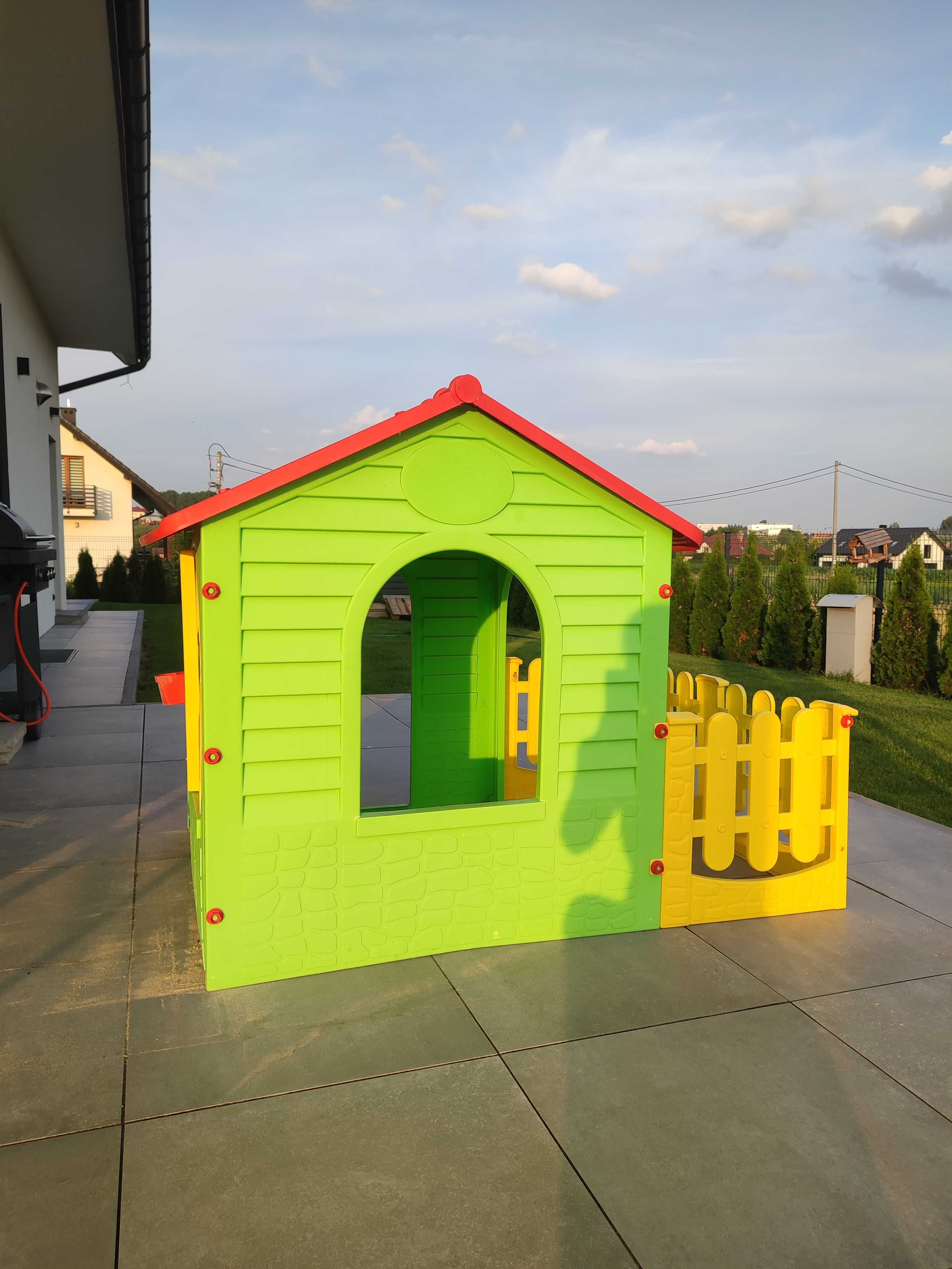 Domek pgrodowy plastikowy