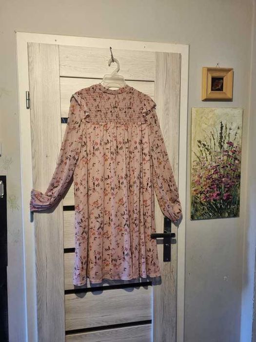 Sukienka długi rękaw