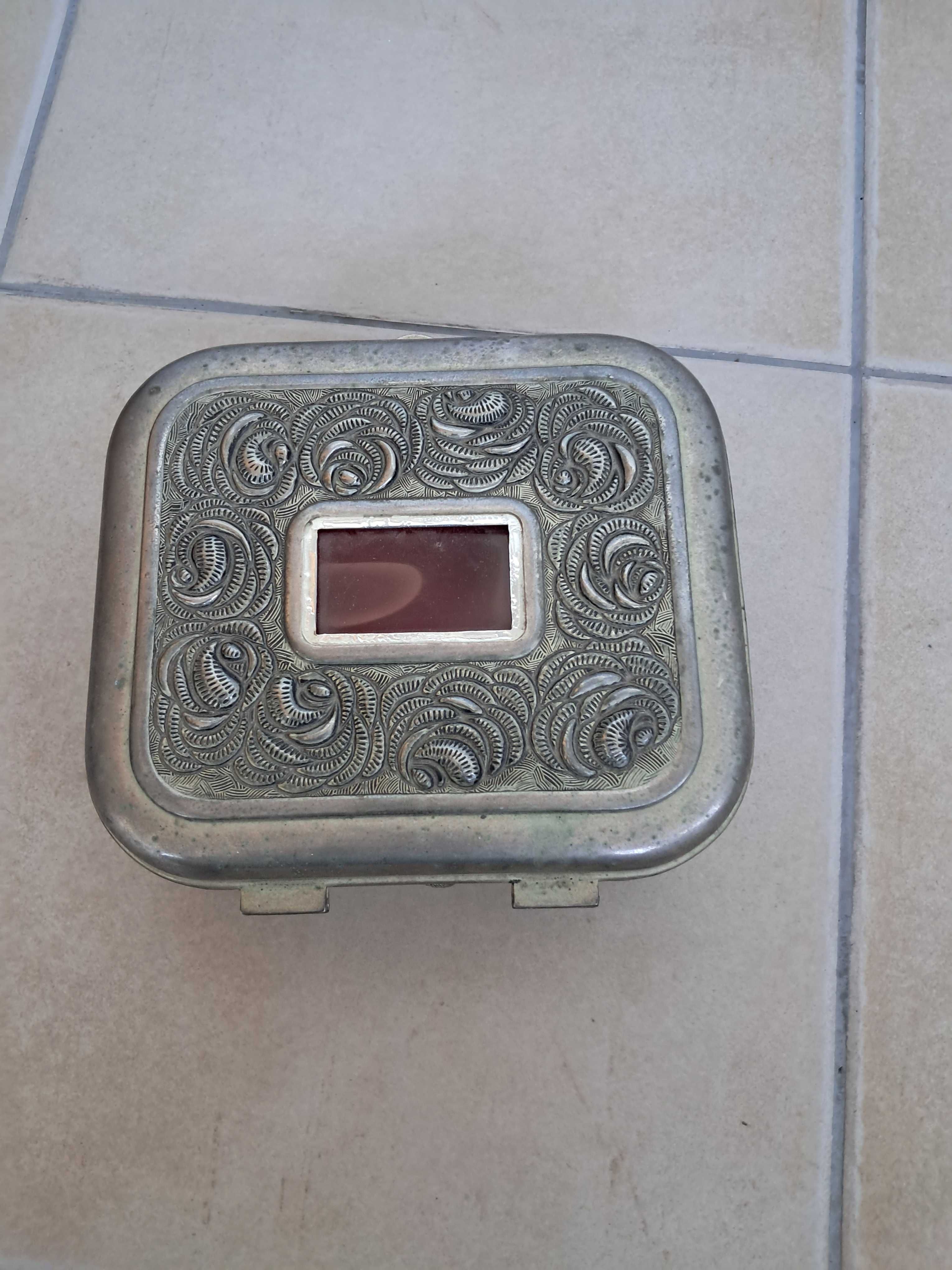 Vendo artigos de decoração  como novos