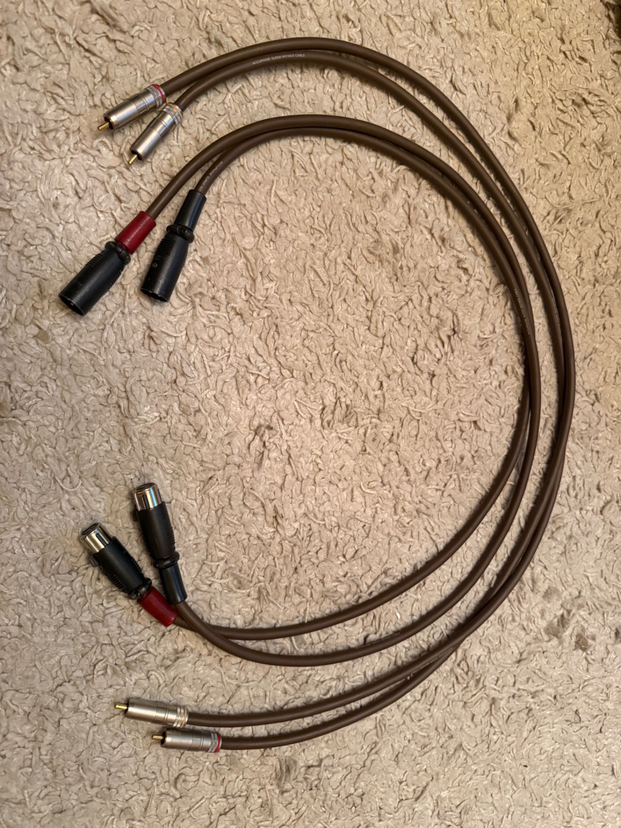 Accuphase slc10 XLR та RCA.