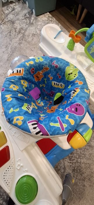 Chodzik  skoczek  edukacyjny krzesełko pianio step n play Little Super