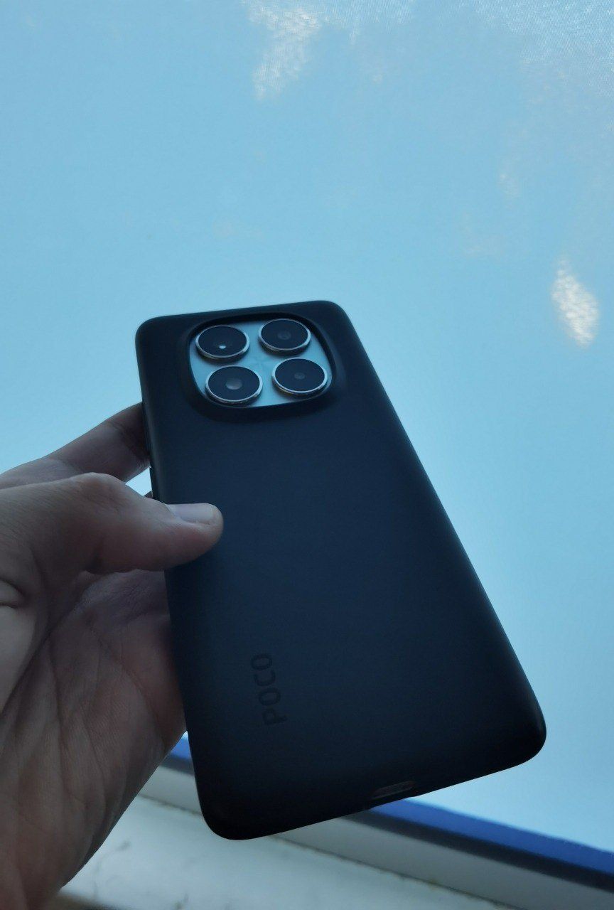 Poco X7 8/256 новенький