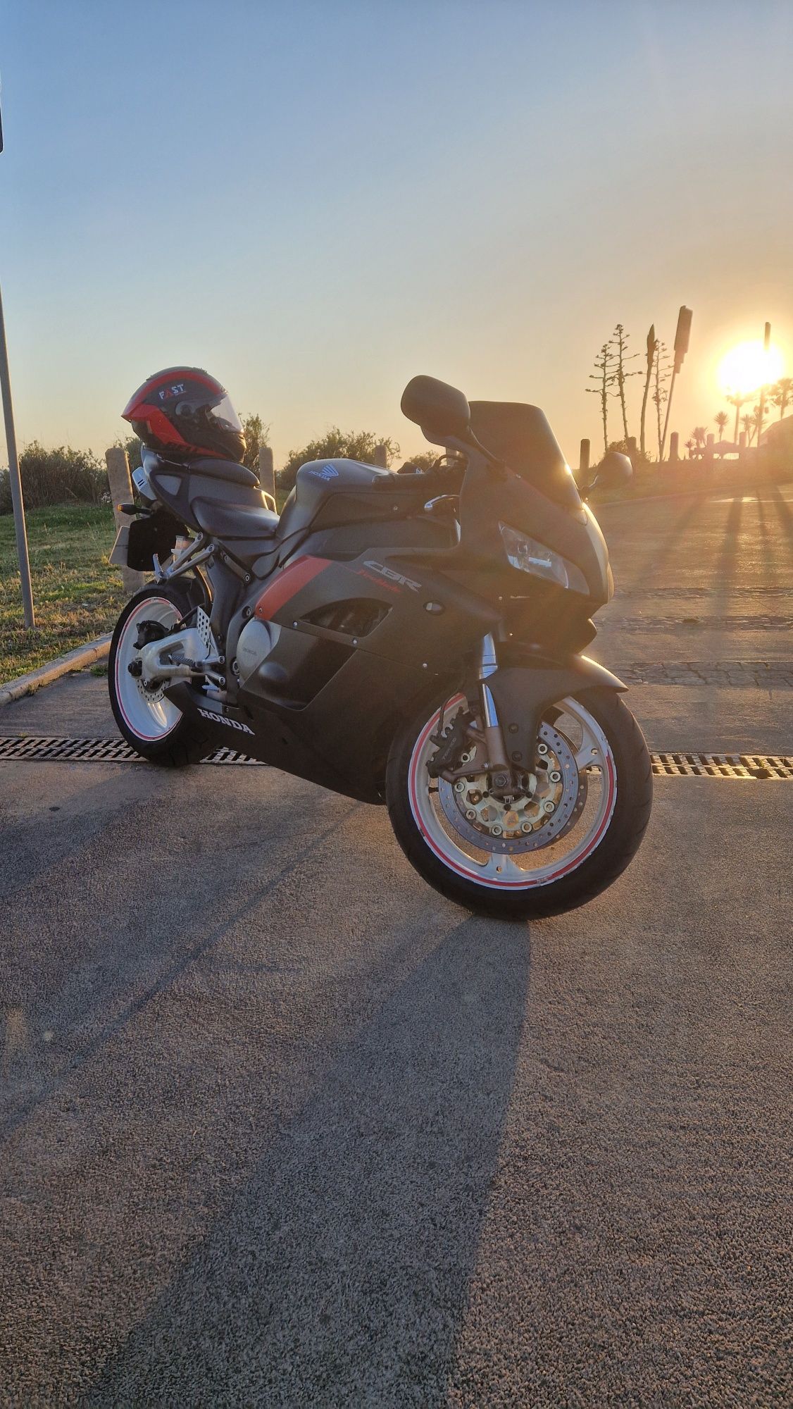 Honda CBR 1000 rr tudo Original Preto Mate