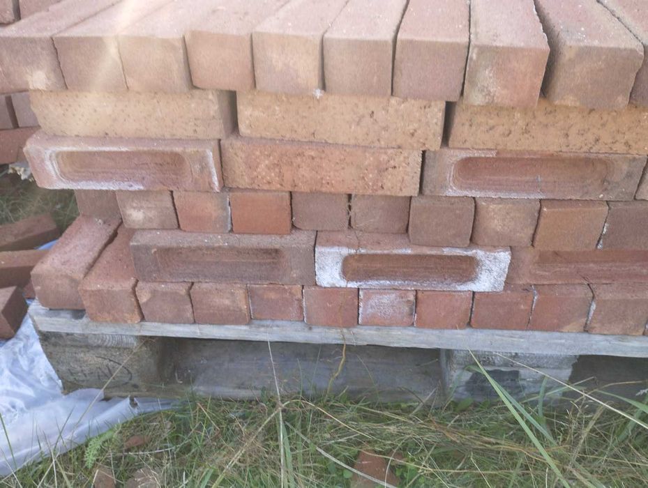 cegła klinkierowa nowa  kolor czerwony