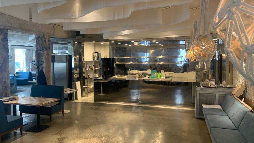 Аренда отдельно стоящего здания в супер-месте Харькове на Сумской.