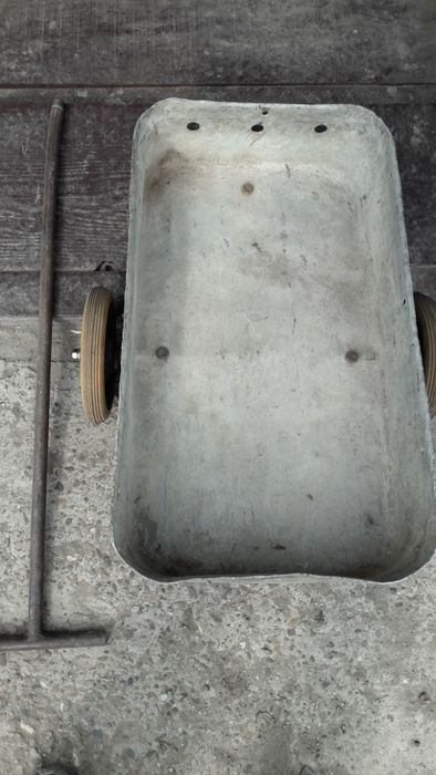 Продам двохколісну тачку для господарських та будівельних робіт.