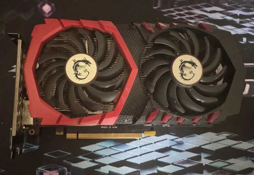 Лот відеокарт 4 штуки