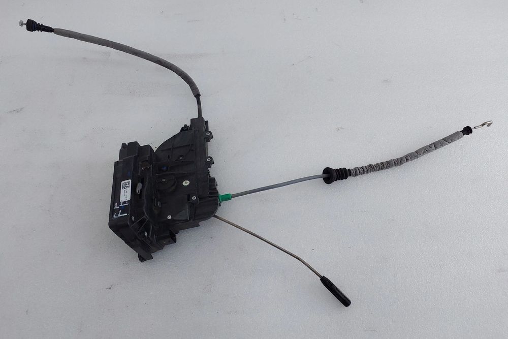 Fechadura / fecho porta frente esquerdo MERCEDES-BENZ Vito (W447)