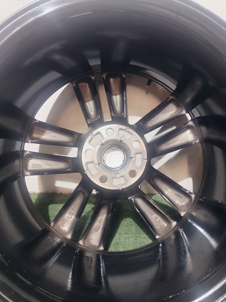 Felgi aluminiowe OE Ford Mustang 5x114.3 et 45 19" 9J TPMS