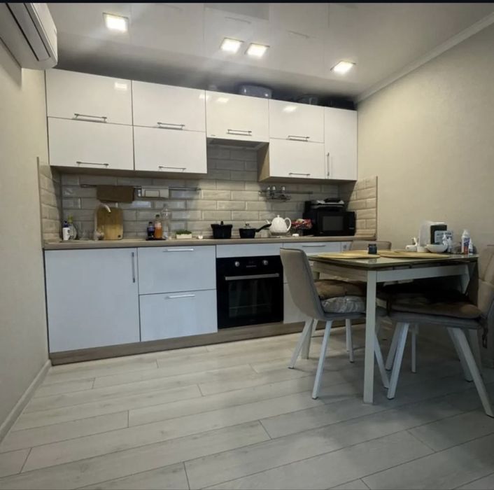 Оренда квартири 3 кімнатна  студія