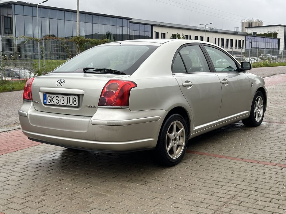 Toyota Avensis T25 Sedan 2.0 Diesel, klimatyzacja, bez korozji!