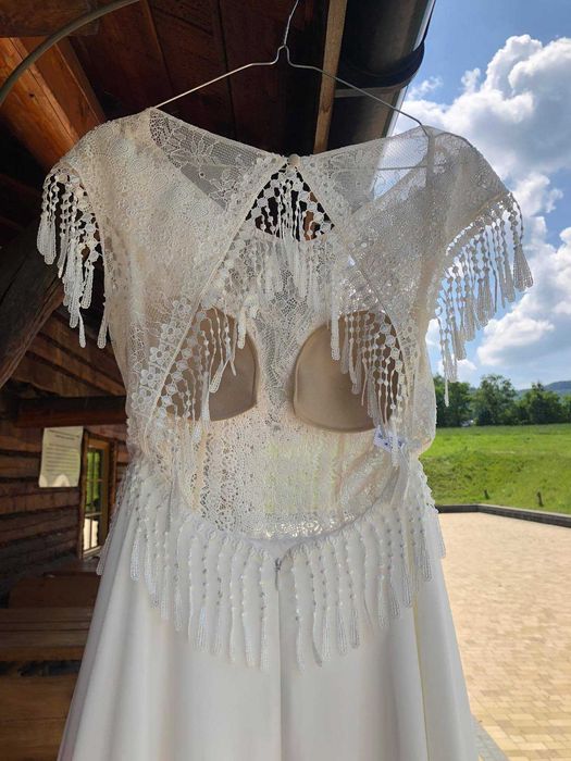 Suknia ślubna w stylu Boho Rustykalnym
