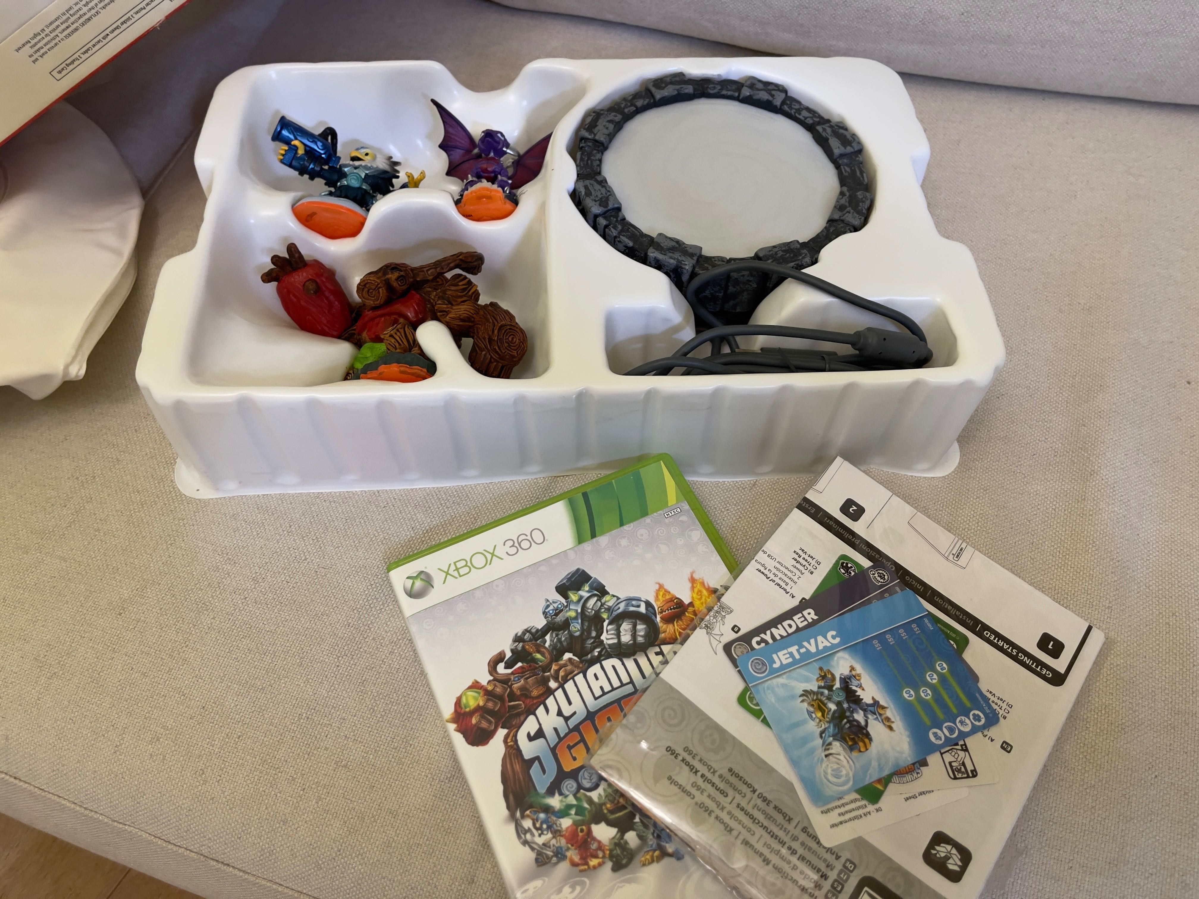 Skylanders Giants Starter Pack для Xbox 360 Стартовый набор