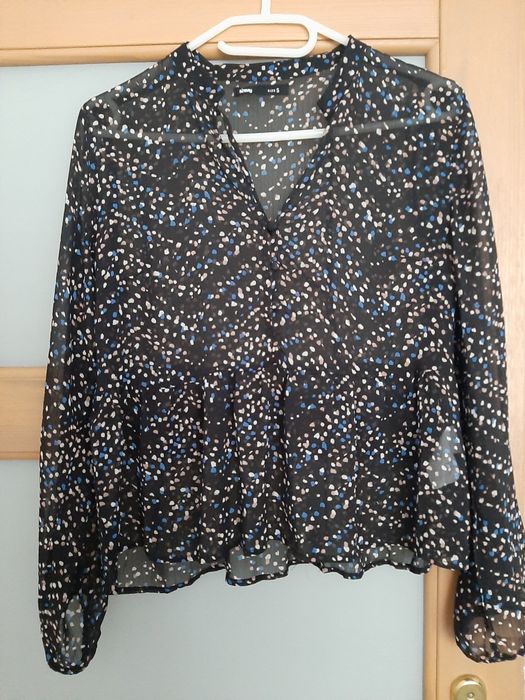 Piękna bluzeczka mgiełka