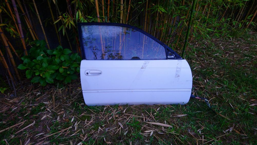 Porta Toyota Corolla CE100