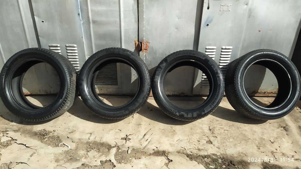 Continental 245/50 R18