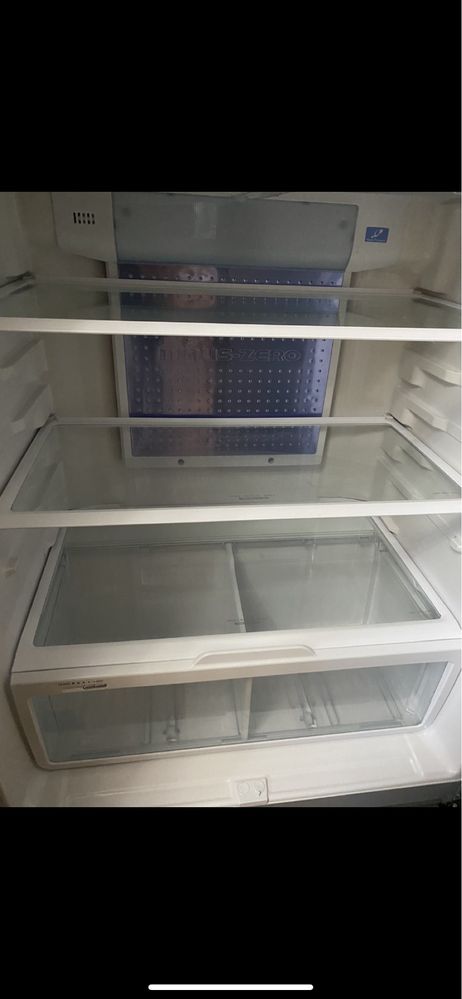 Холодильник HITACHI R-W660PUC7 4-х дверний у відмінному стані