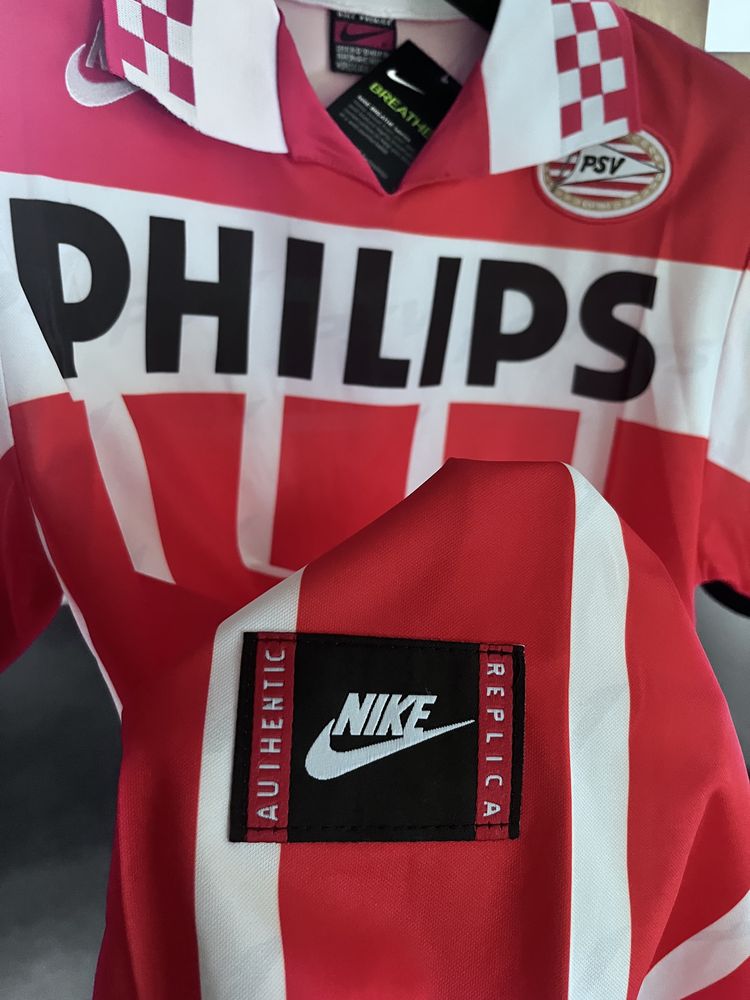 Koszulka PSV Eindhoven 1994/95 Ronaldo #9 – The Rise of Fenômeno