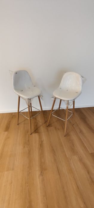 Cadeira bar JONSTRUP branco/carvalho