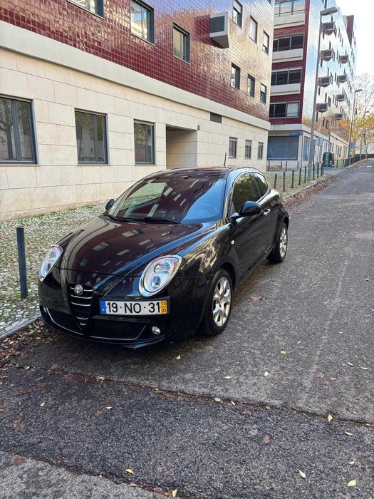 Alfa Romeu Mito em bom estado
