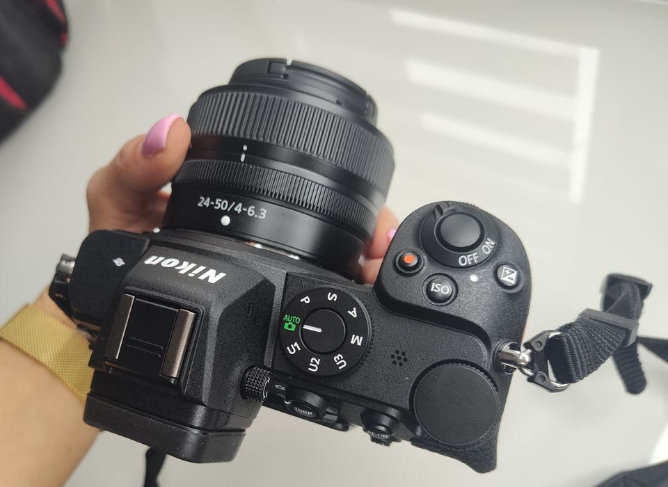 Nikon z 5, kupiony 1lipiec 2024,zrobione 2tys zdjęć plus obiektyw,gwar