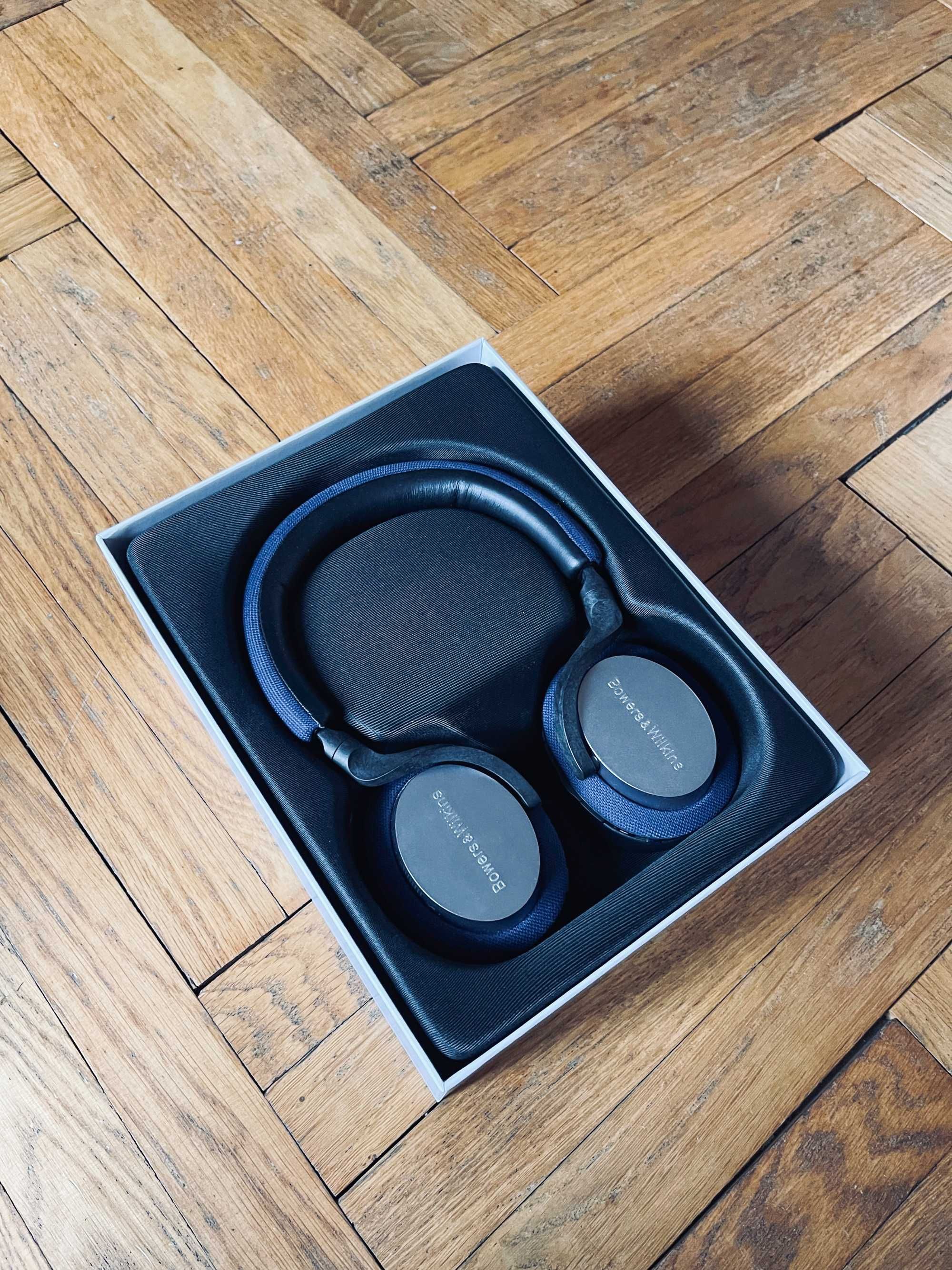 bowers and wilkins px5