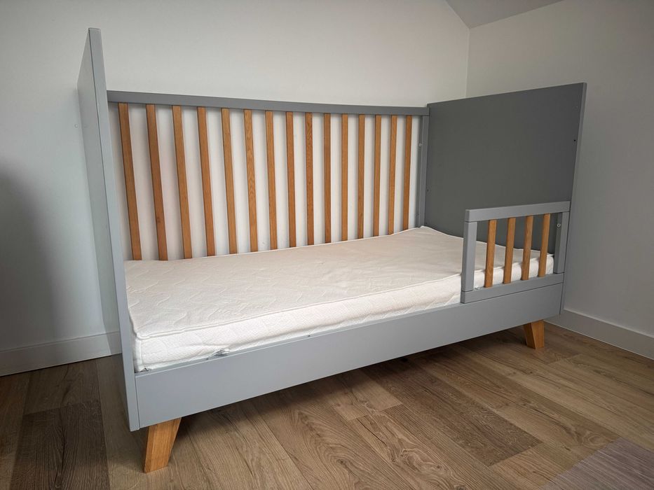 Łóżeczko Novelies Zara 140x70 z funkcją tapczanika (z materacem)