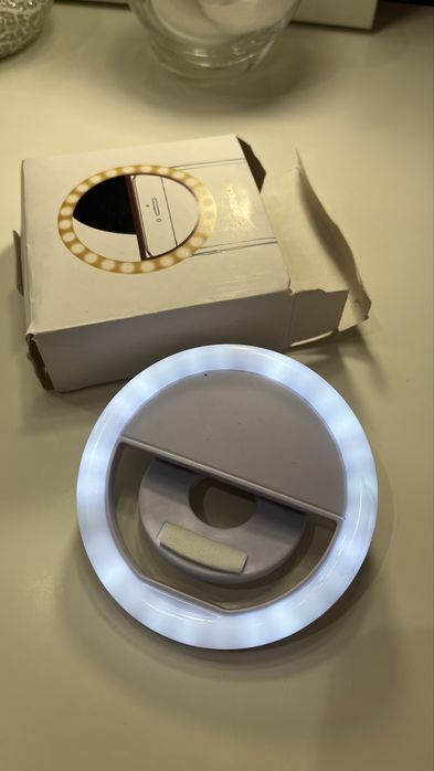 Кольцевая лампа для телефона