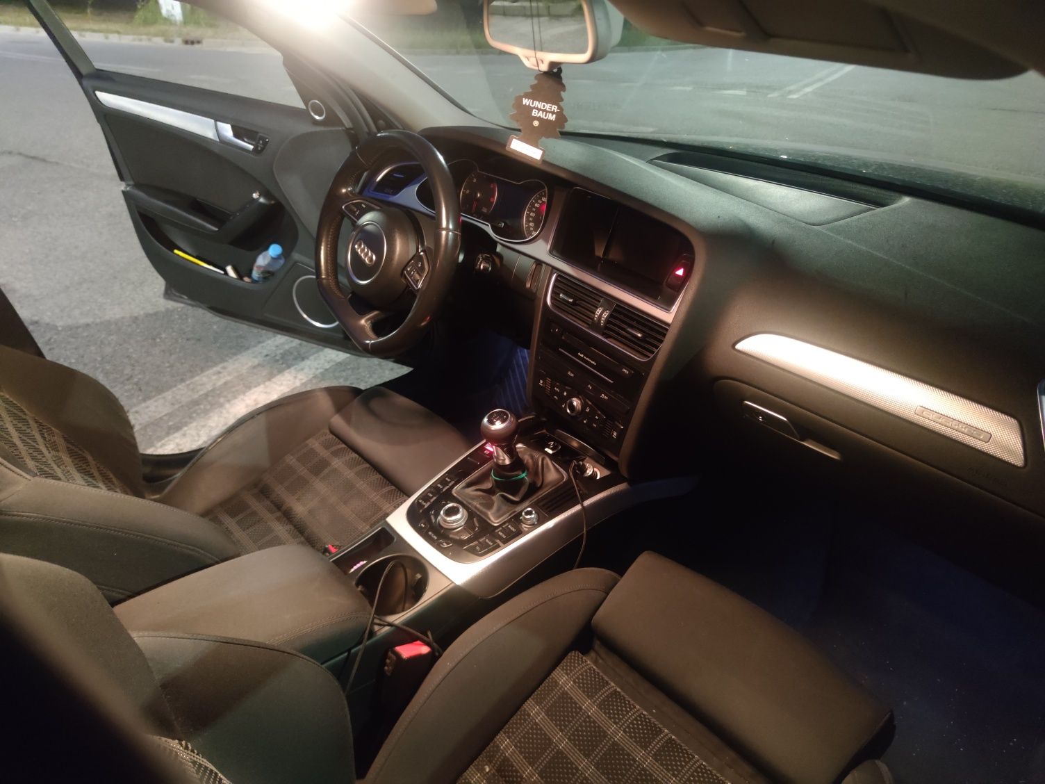 Audi A4 Qattro,Bang&Olufsen,Rotor,Webasto, Xenon,Ledy.