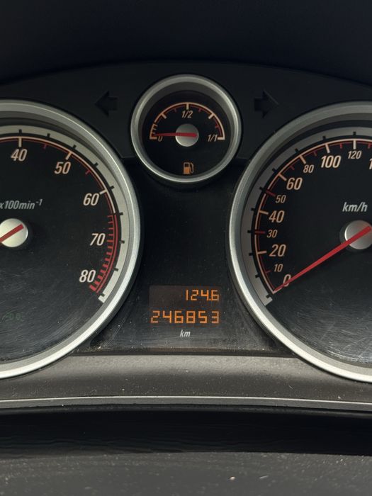 Opel astra h, 1.6 beznyzna gtc, zadbana