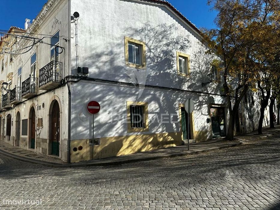 Prédio para Recuperar Centro Histórico Elvas