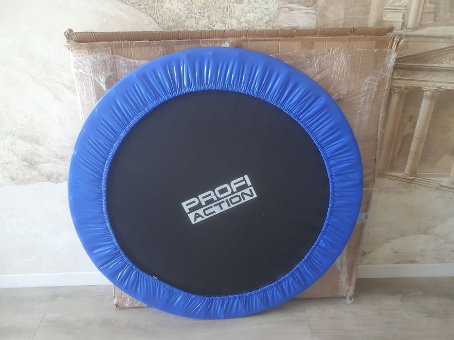 Батут для дому для дорослих і дітей