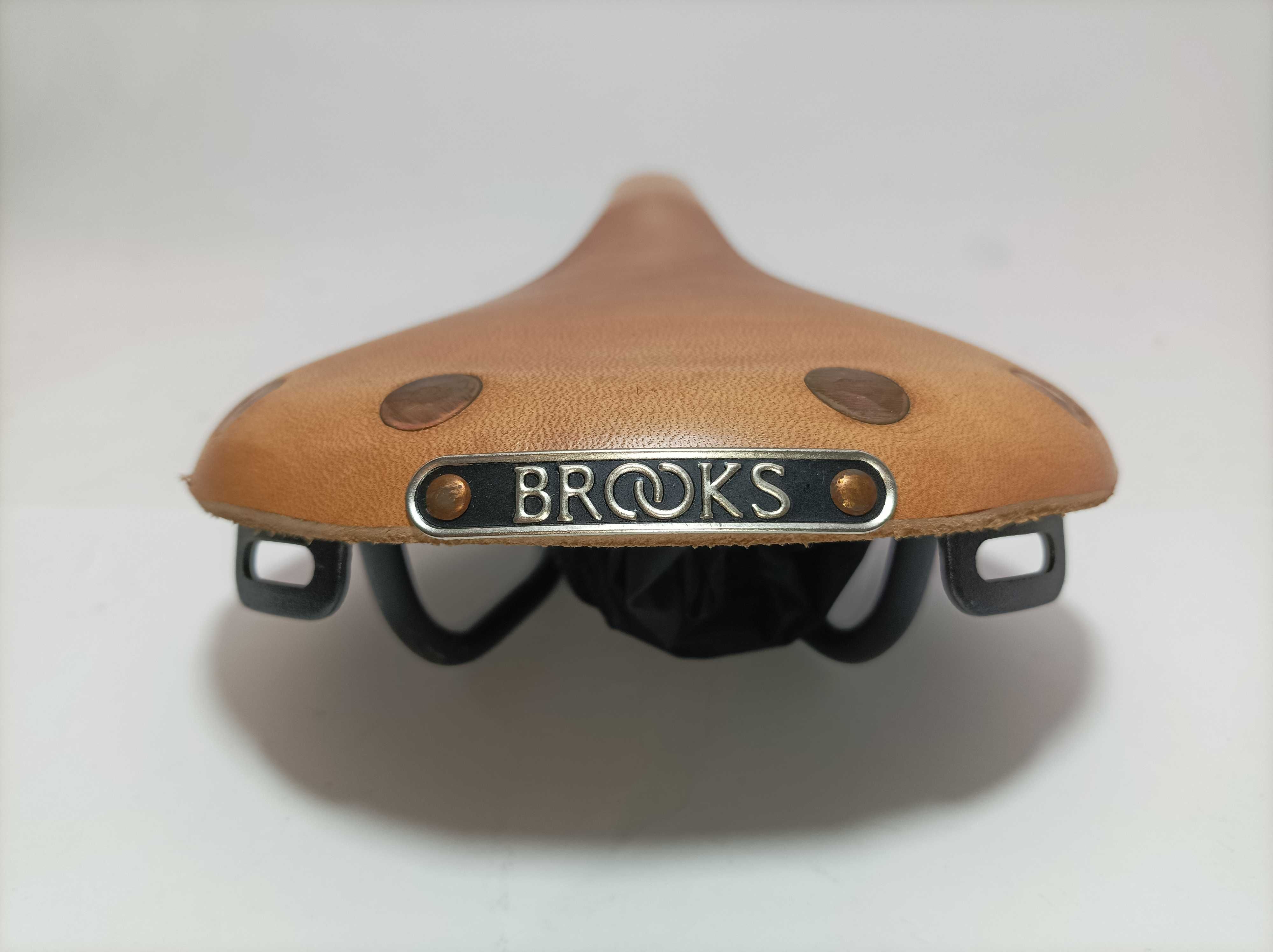 Siodełko Brooks B15 Swallow Select Limited BOX - klasyk wyścigowy