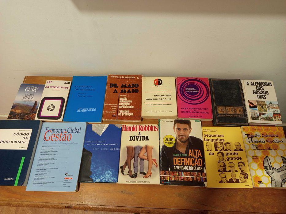 Conhecimento é Poder. 15 livros a 30€ , CADA um a 2€ diversos assunto