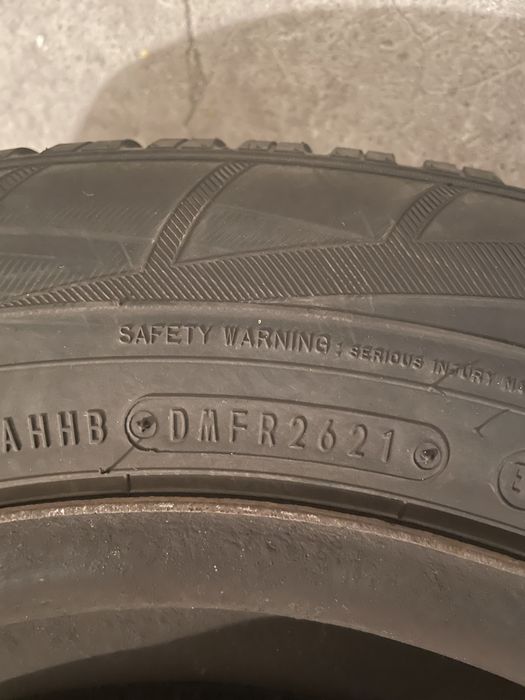 Sprzedam opony zimowe Falken z czujnikami na fegach– bardzo dobry stan