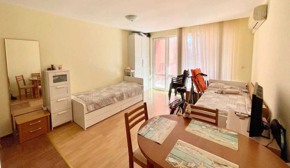 Нерухомість в Болгарії Елените Сонячний Берег Святий Влас