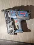 Gwozdziarka Bosch GNH 18V-64M