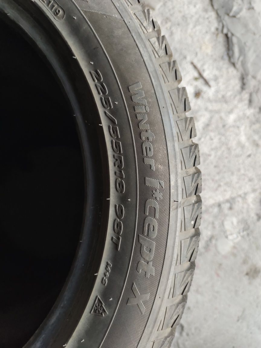 Hankook I cept X 225.55.18