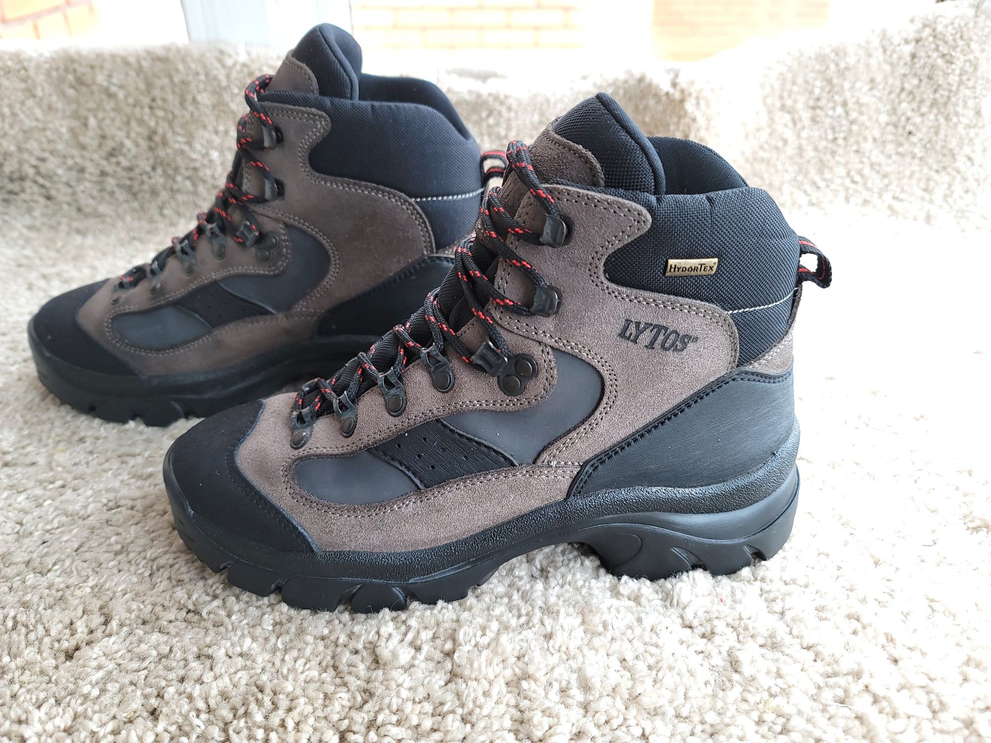 Ботінки LOWA, LYTOS Gore-Tex р 39-40 Оригінал трекінгові кросівки