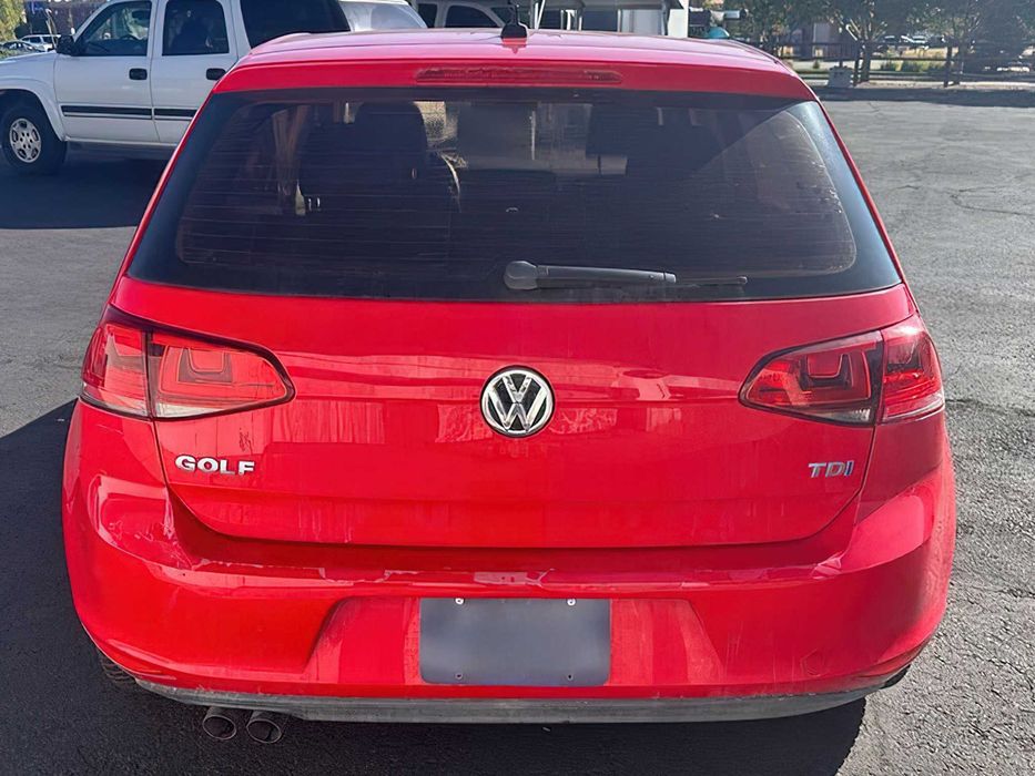 Volkswagen Golf TDI S      2015