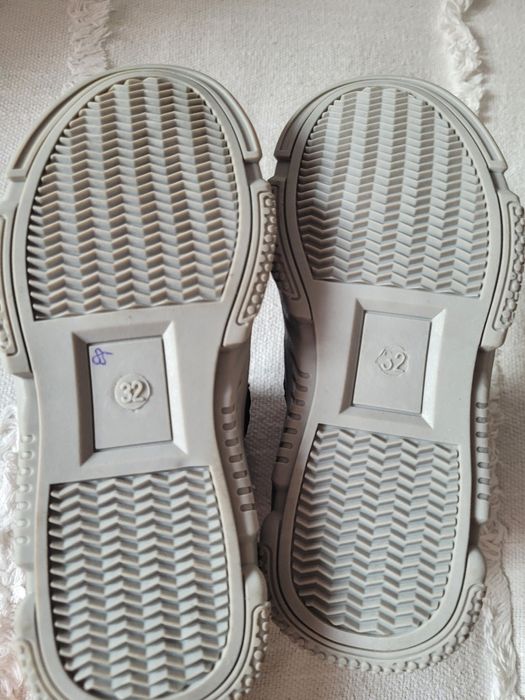 Nowe kozaki dziewczęce rozm.32