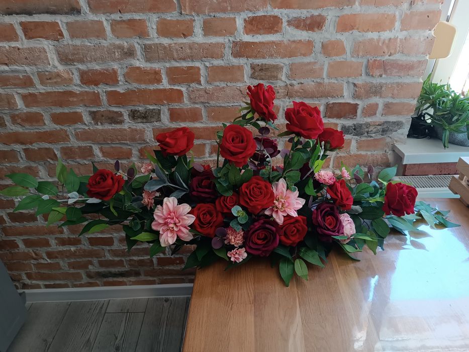 Dekoracja/Kwiaty na ślub/wesele czerwone róże