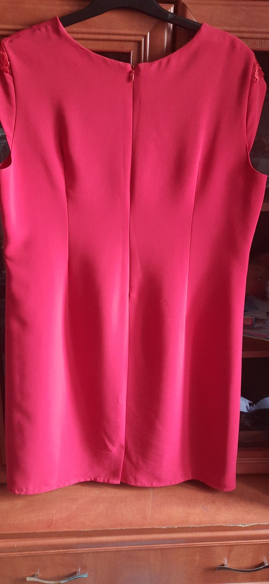 Sukienka elegancka