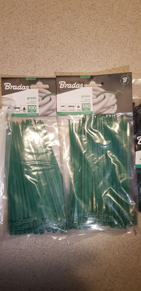 Bradas 3,6 150  18 kg ( Green , Black UV , Neutral )