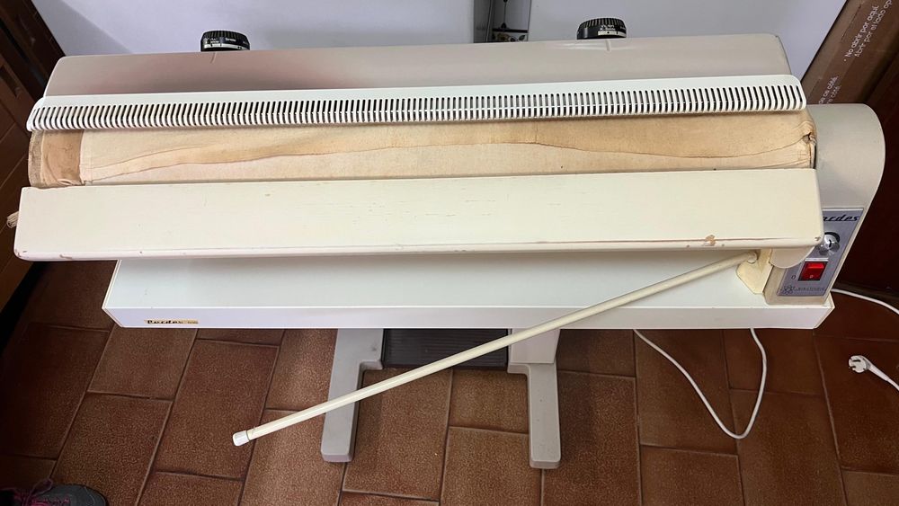 Maquina de passar a ferro Calandra