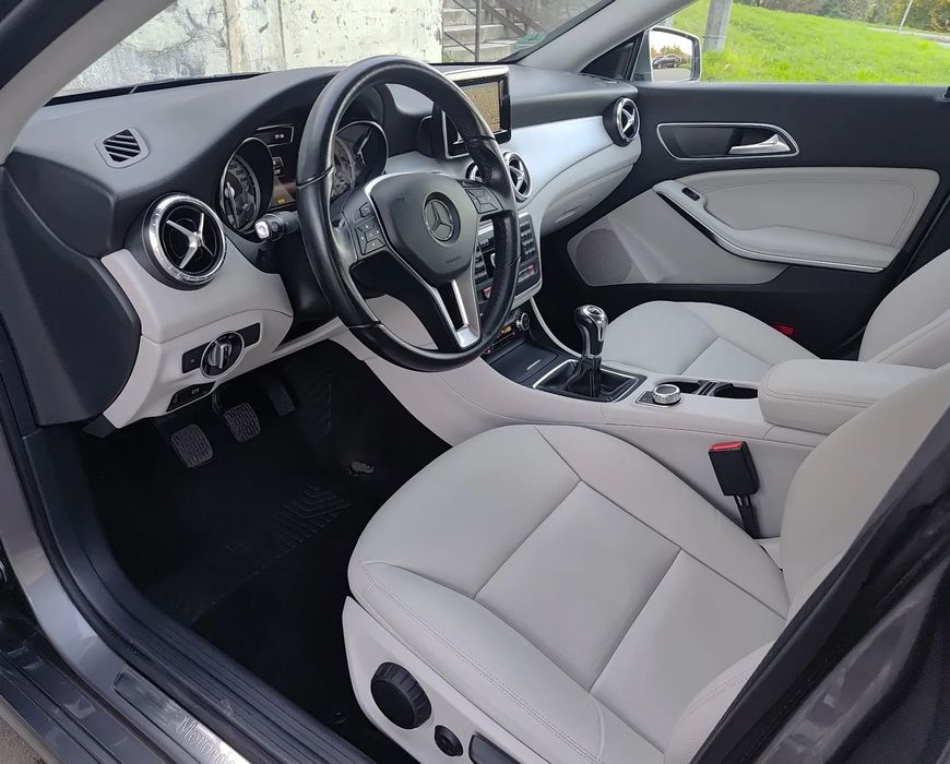 Mercedes-Benz CLA Bezwypadkowy! Skóra! Xenon! Doiwestowany! Serwisowany! Europa! Benzyna