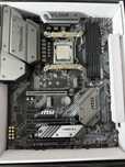 Sprzedam używane części od komputera i7 9700k
